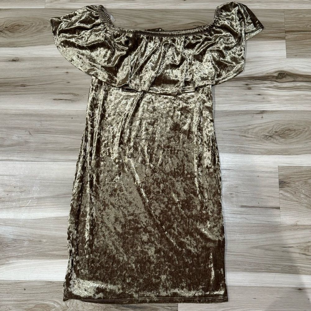 The Grey Nickel Boutique Moss Velvet Curvy Crush Dress Gold Women’s Large